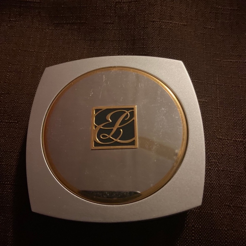 Brand new Estée Lauder pressed powder